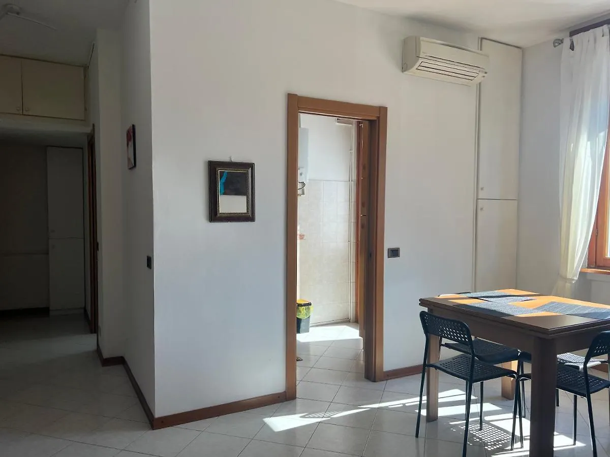 Domusmi Viale Monza 319 Apartment Milan 0*,